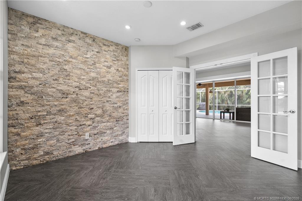 1781 SW Whipple Avenue