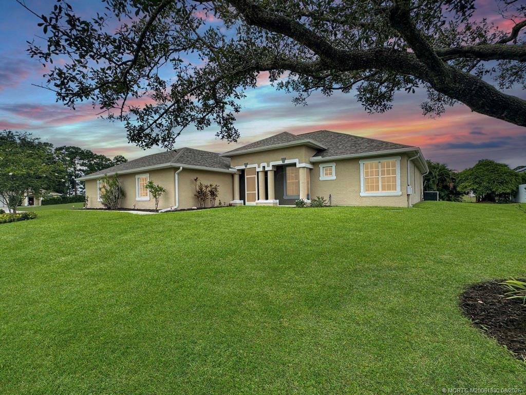 1781 SW Whipple Avenue