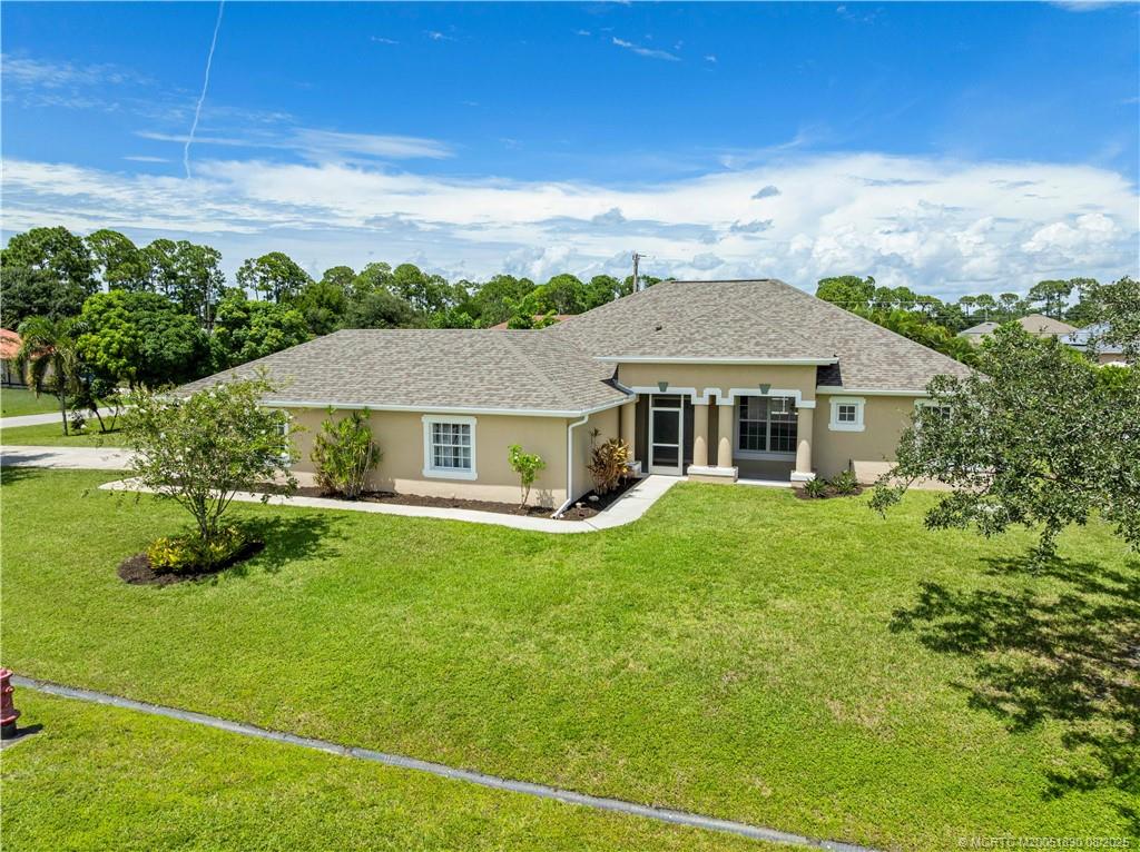 1781 SW Whipple Avenue