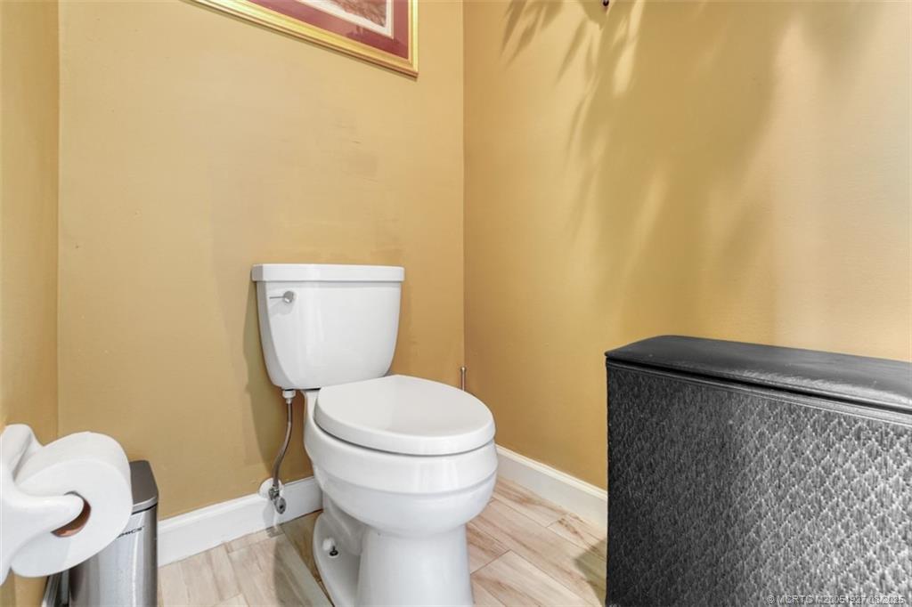 1171 SE Buttonwood Circle