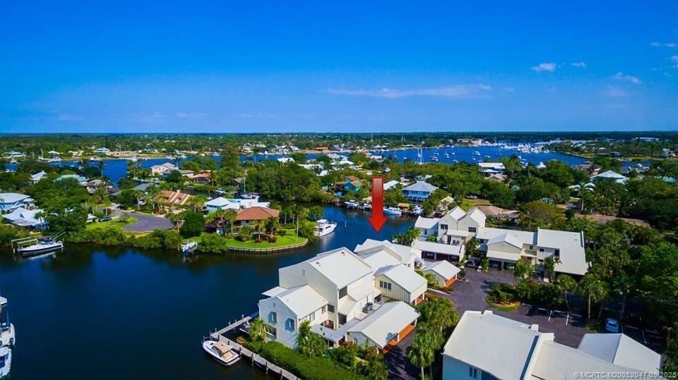 3901 SE Saint Lucie Blvd #18