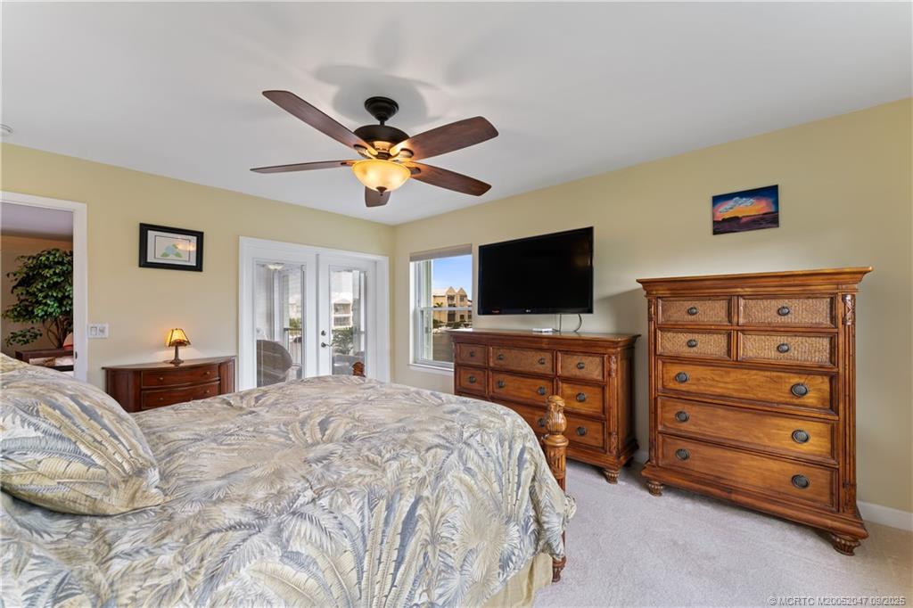 3901 SE Saint Lucie Blvd #18