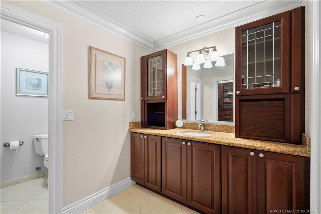 2164 SE Saint Lucie Blvd