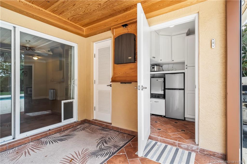 2164 SE Saint Lucie Blvd