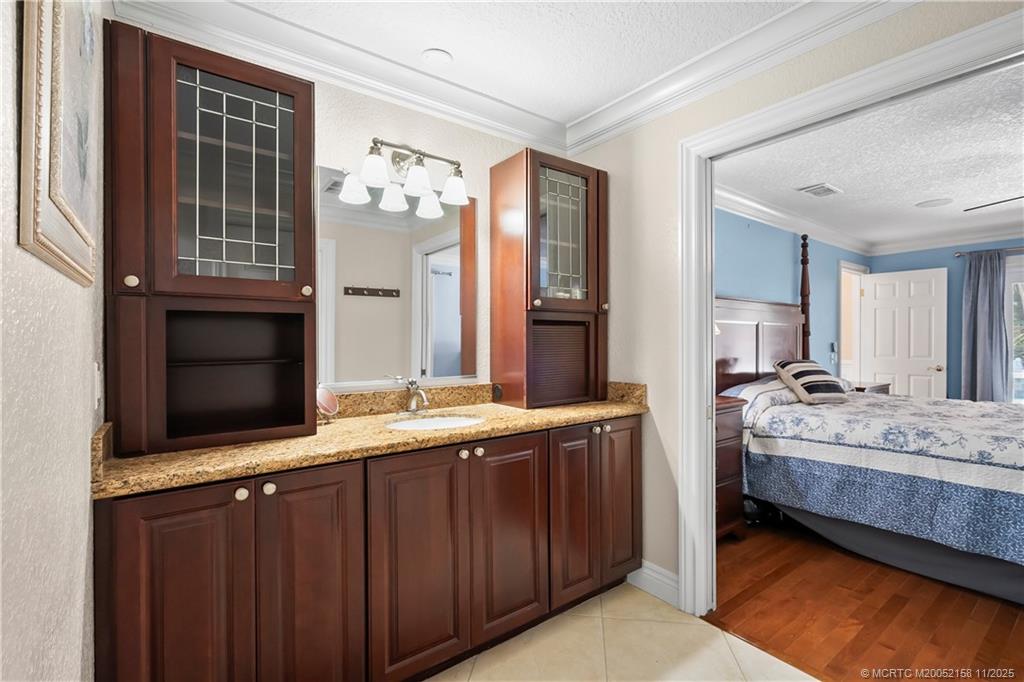 2164 SE Saint Lucie Blvd