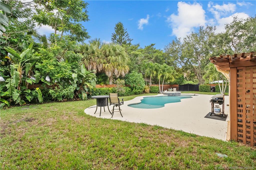 2164 SE Saint Lucie Blvd