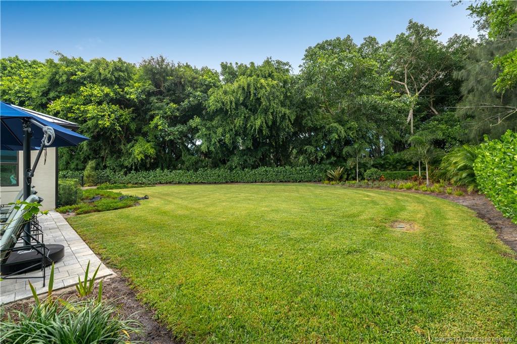 3800 SE Bent Banyan Way