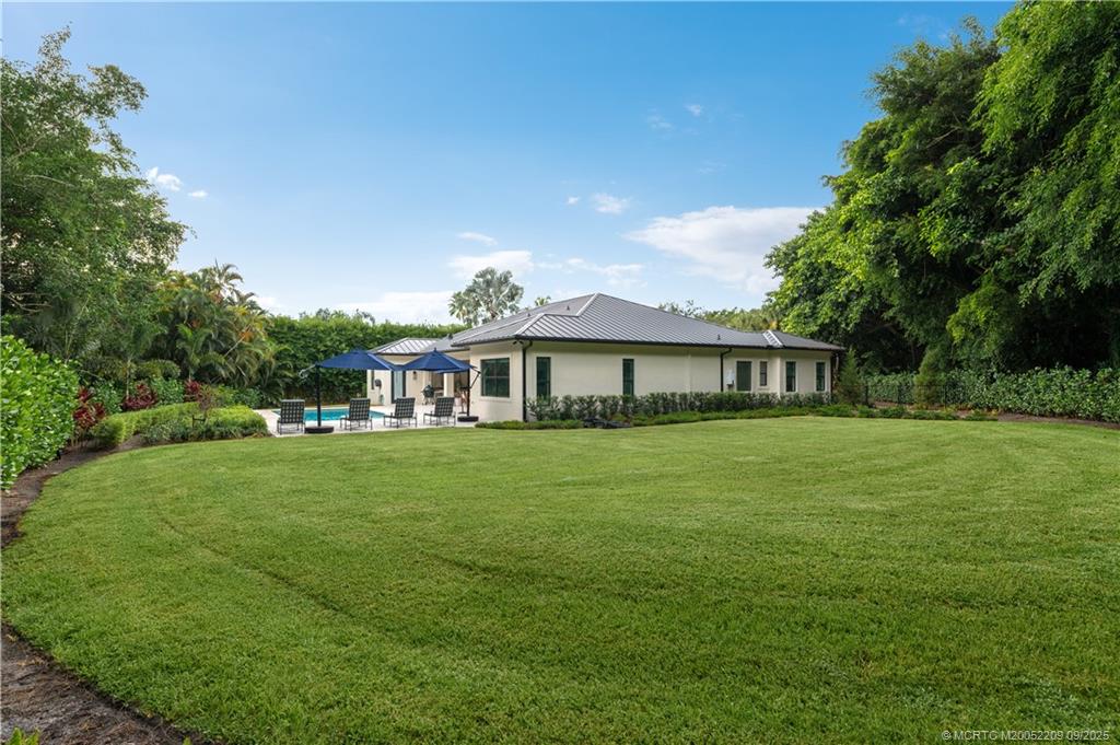 3800 SE Bent Banyan Way