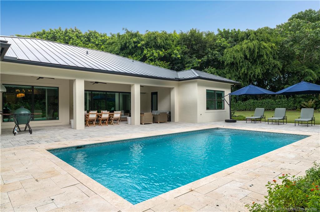 3800 SE Bent Banyan Way