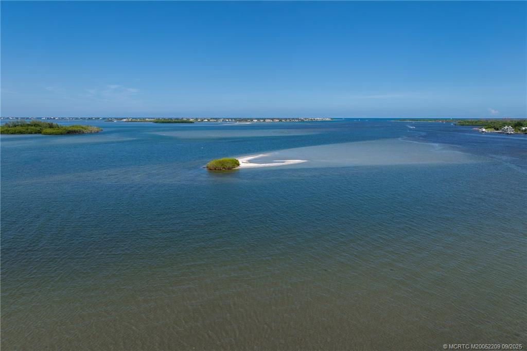 3800 SE Bent Banyan Way