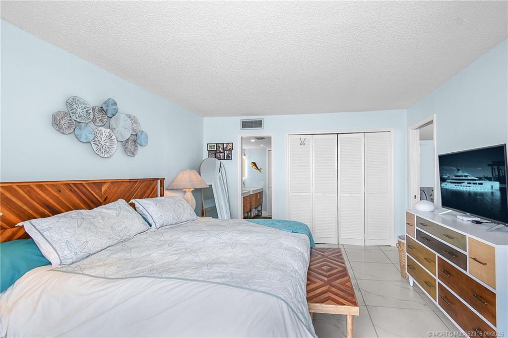 10000 S Ocean Drive 503