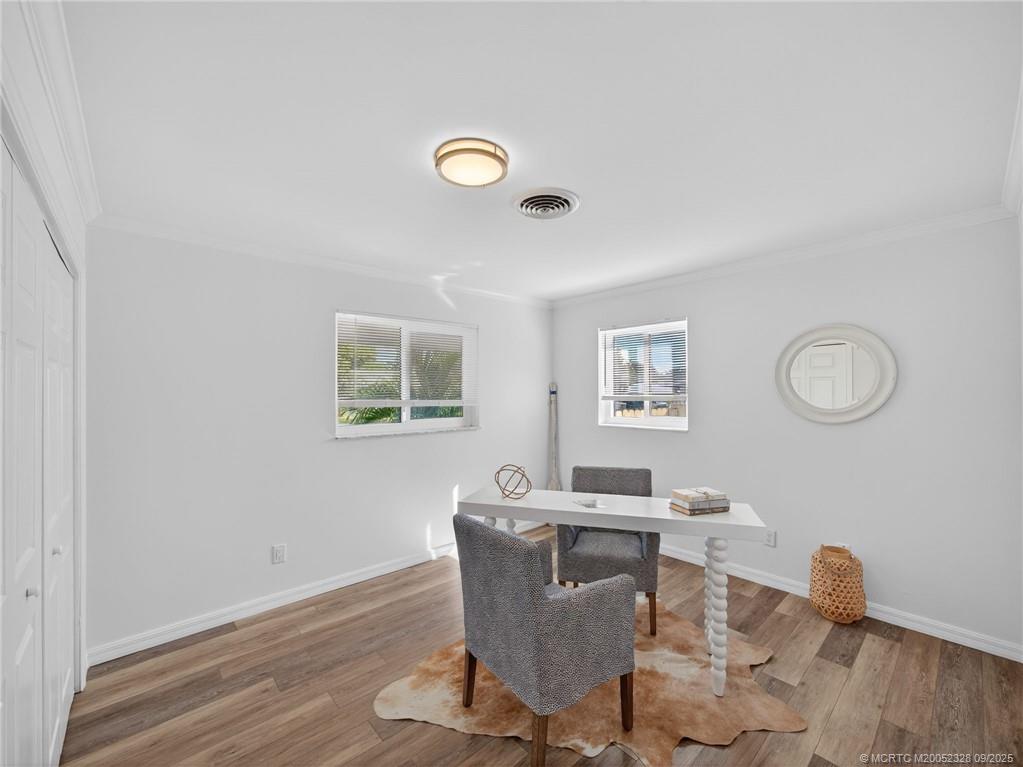 2346 NE Rustic Place