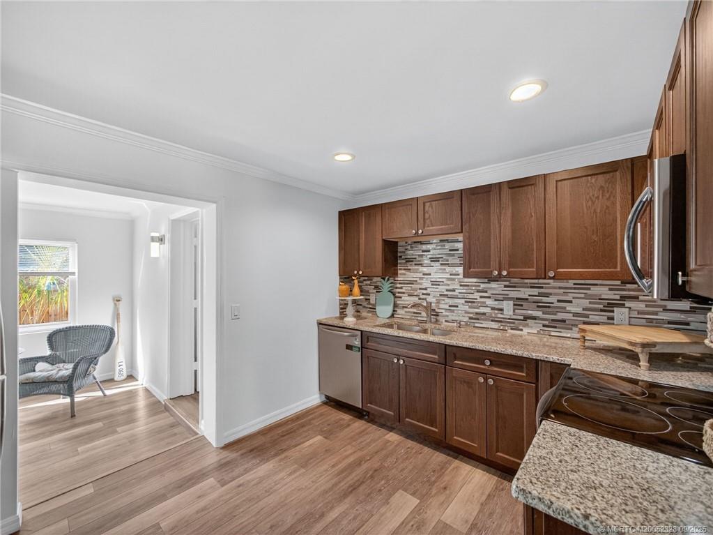 2346 NE Rustic Place