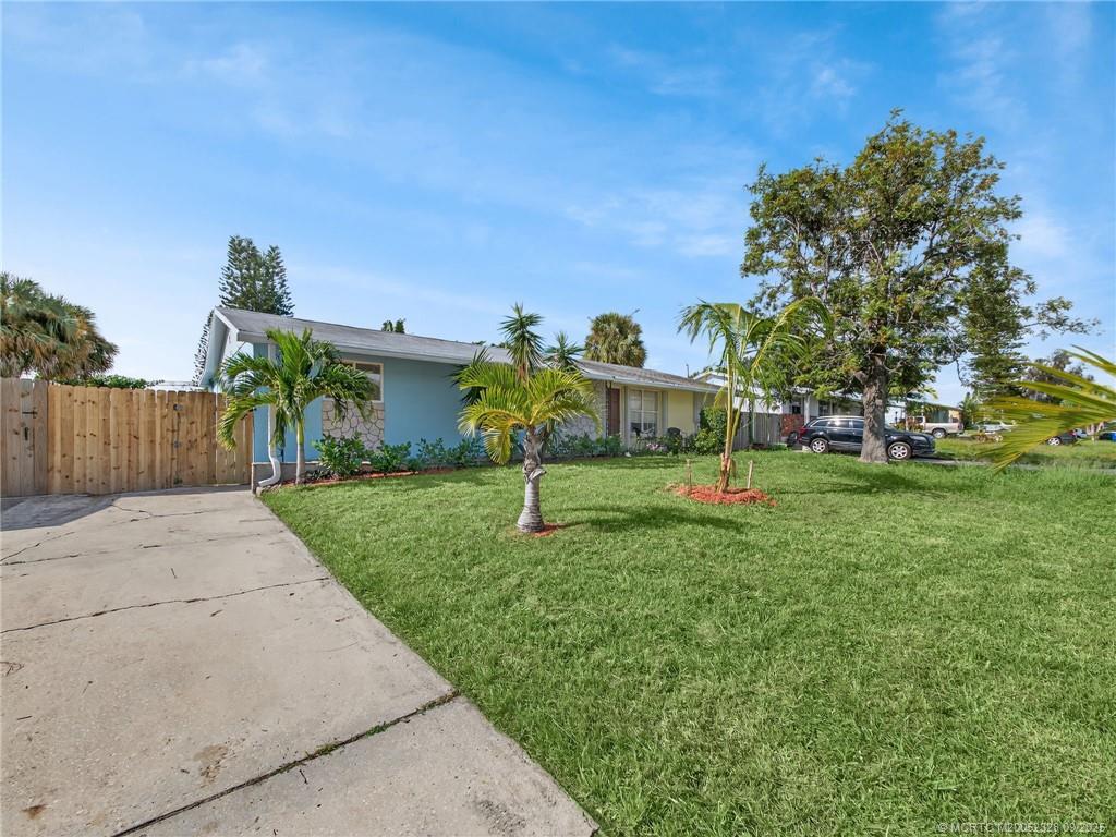 2346 NE Rustic Place