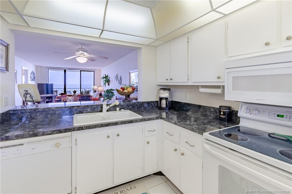 4200 N Highway A1a 510