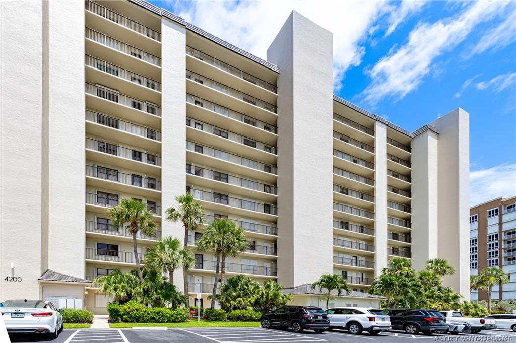 4200 N Highway A1a 510