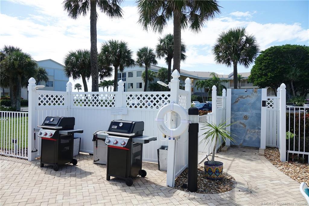 2370 NE Ocean Blvd C305