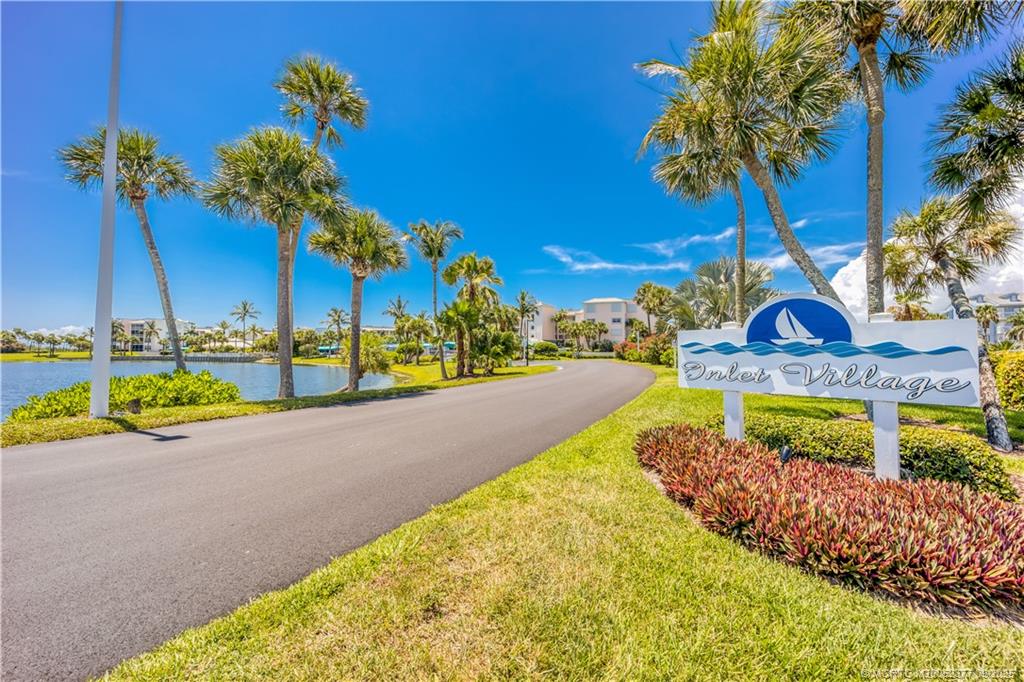 40 NE Plantation Road 317