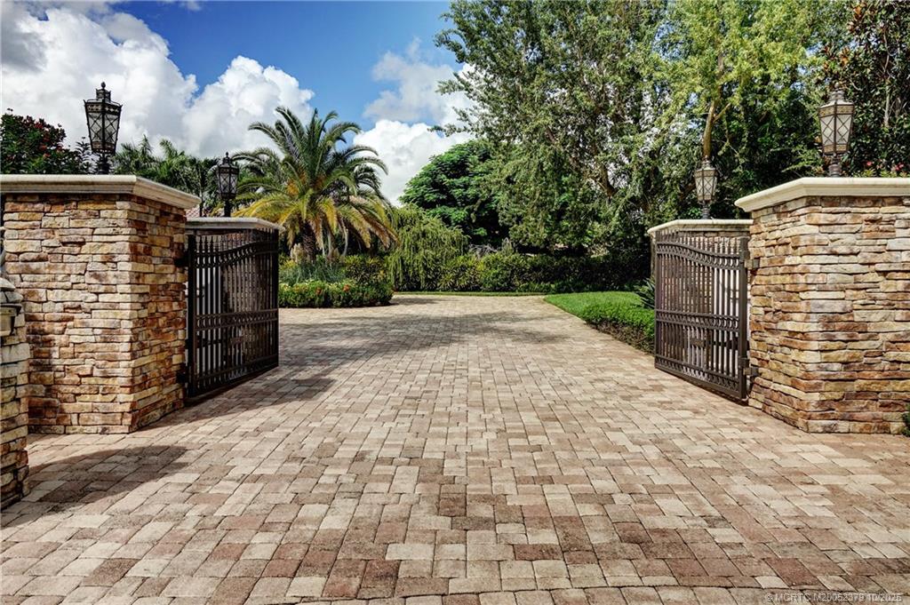 2690 NW Collins Cove Road