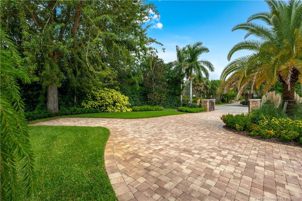 2690 NW Collins Cove Road