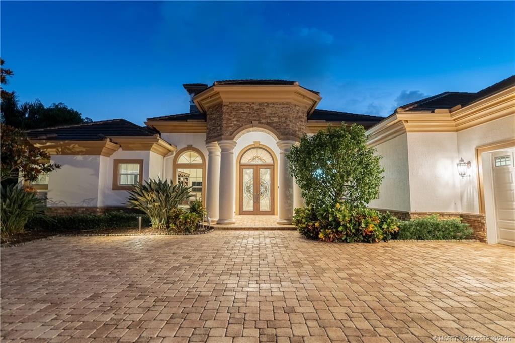 2690 NW Collins Cove Road