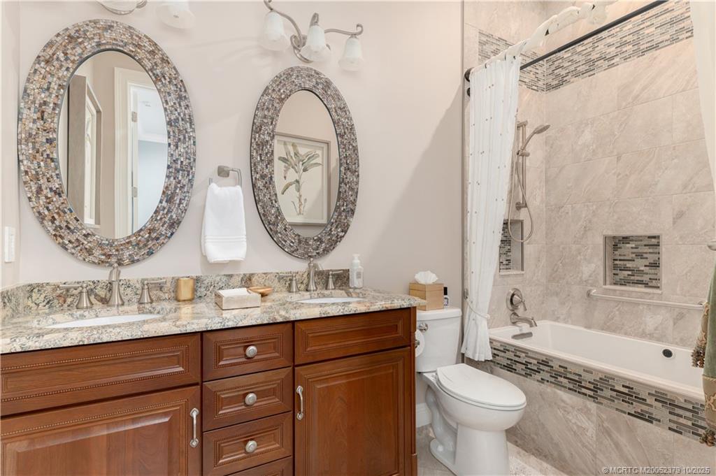 2690 NW Collins Cove Road