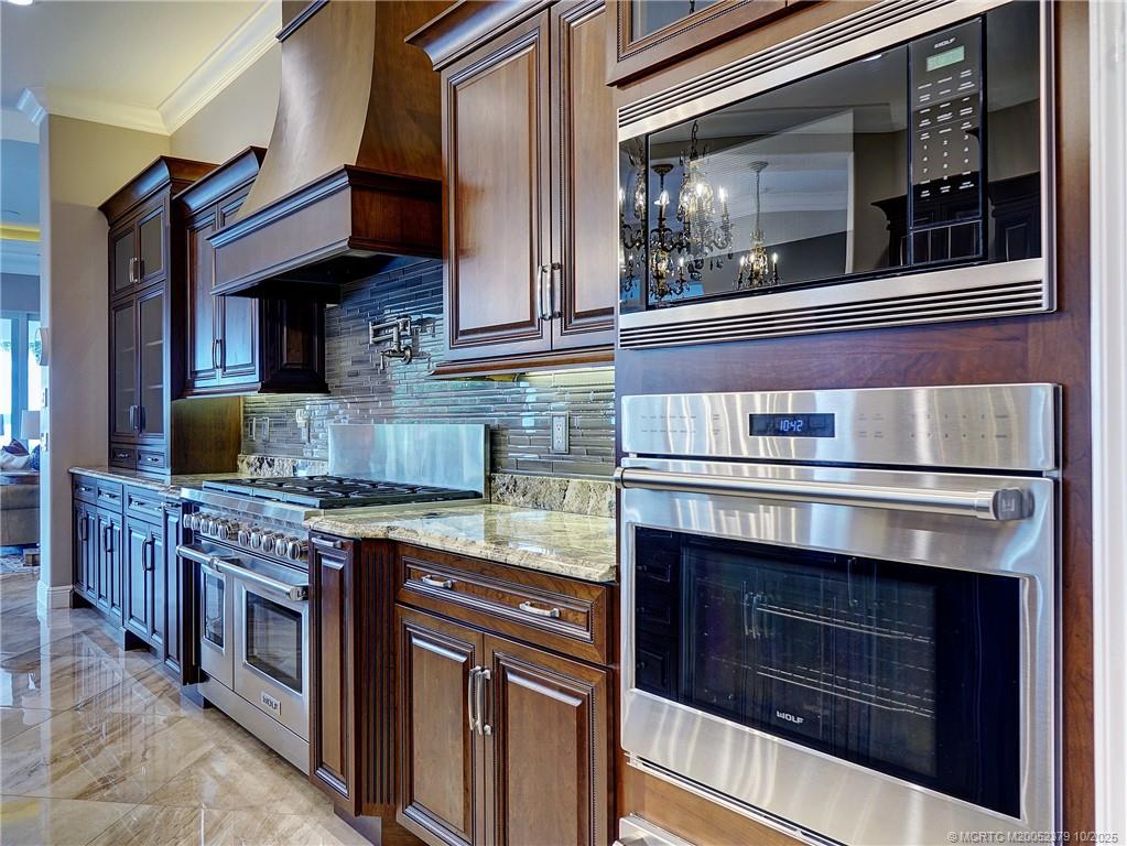 2690 NW Collins Cove Road