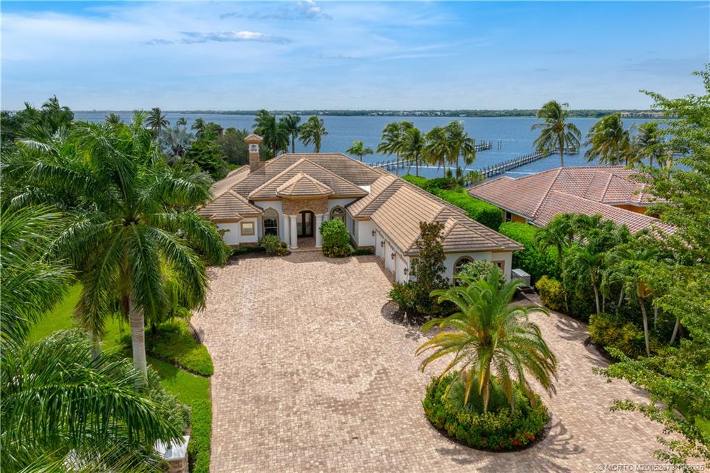 2690 NW Collins Cove Road