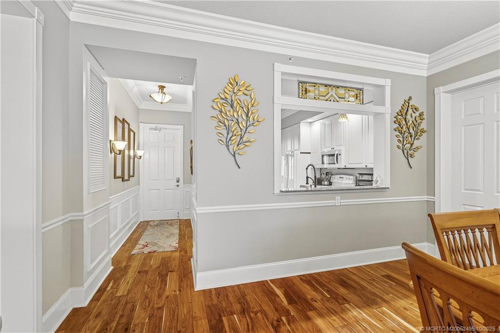 36 Harbour Isle Drive W 4