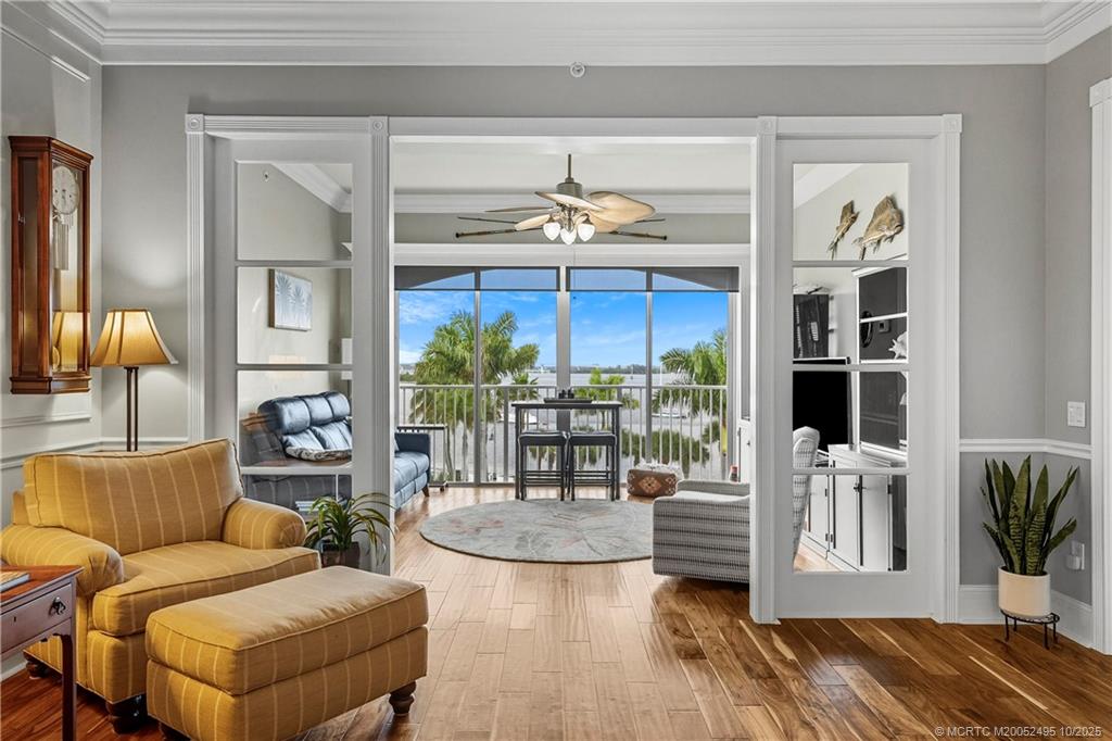 36 Harbour Isle Drive W 4