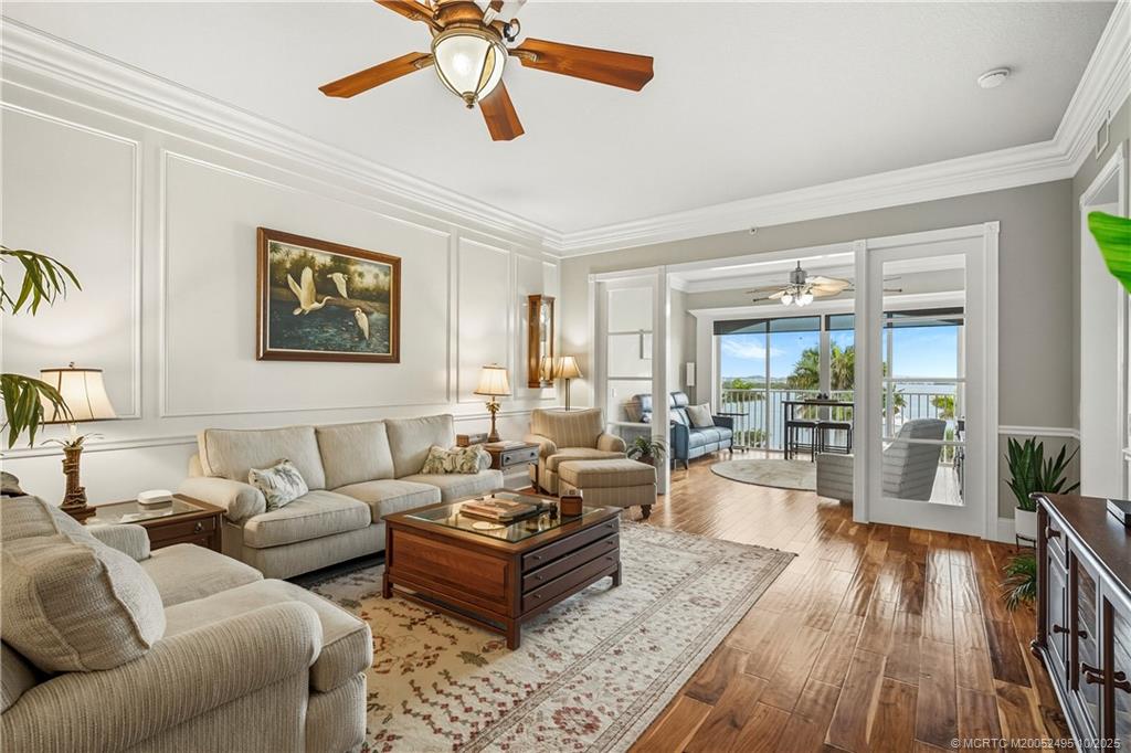 36 Harbour Isle Drive W 4