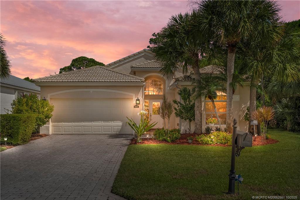 908 NW Mossy Oak Way