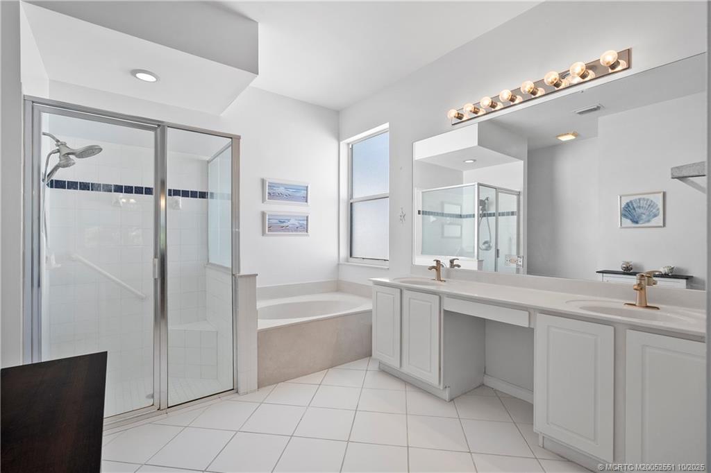 908 NW Mossy Oak Way