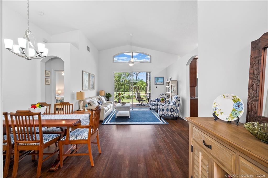 908 NW Mossy Oak Way