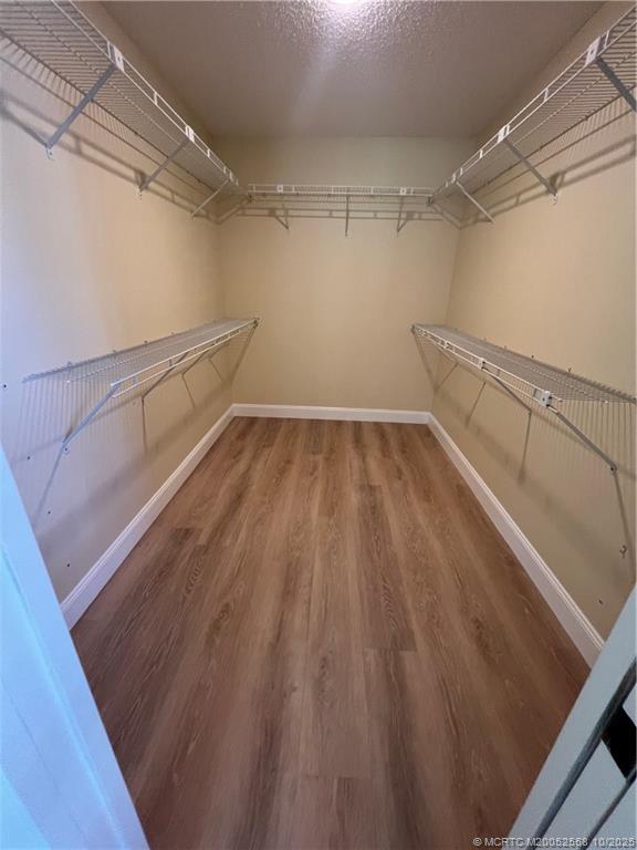 2343 SW Spoonbill Drive