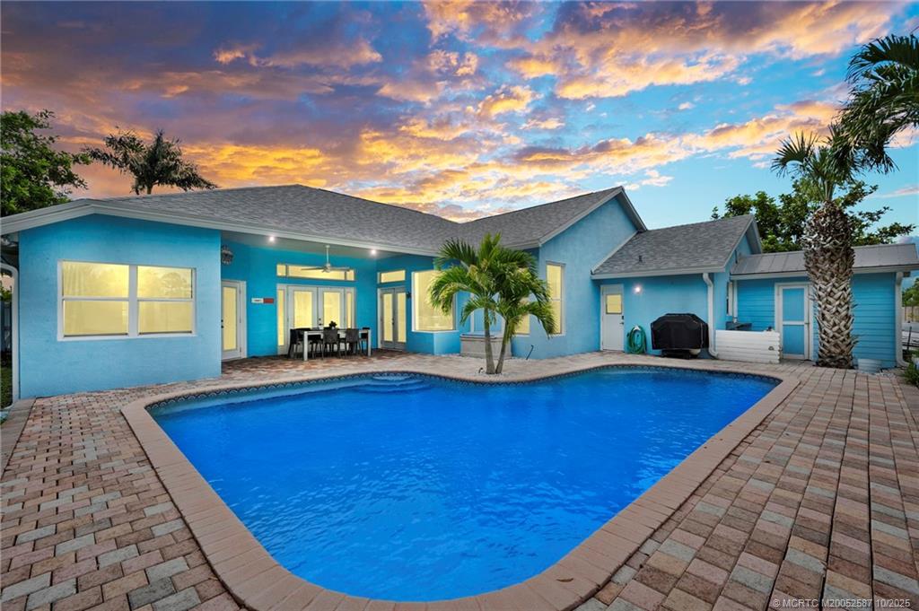 146 NE Blueberry Terrace