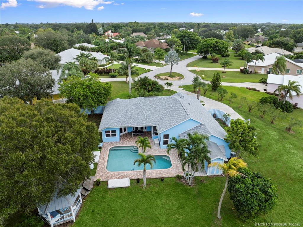 146 NE Blueberry Terrace