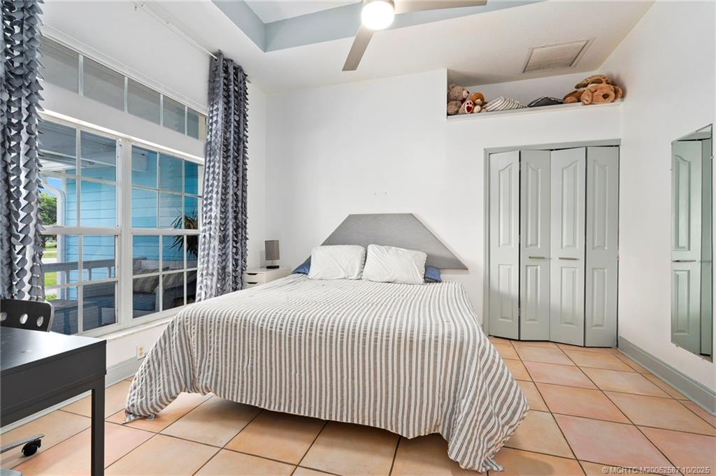 146 NE Blueberry Terrace