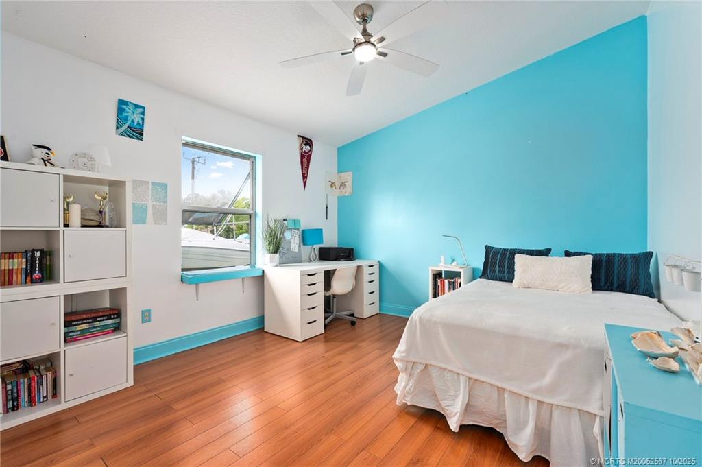 146 NE Blueberry Terrace