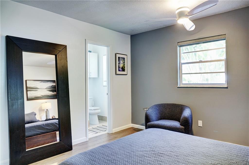 905 SE Flamingo Avenue