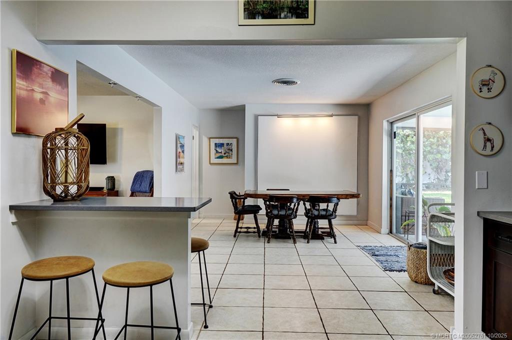 905 SE Flamingo Avenue