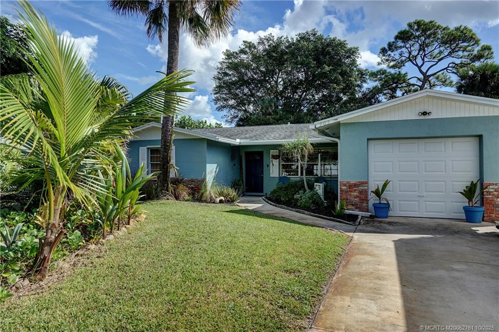 905 SE Flamingo Avenue