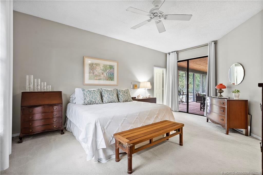 1733 SW Crane Creek Avenue