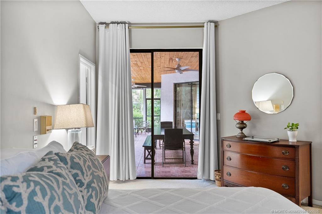 1733 SW Crane Creek Avenue