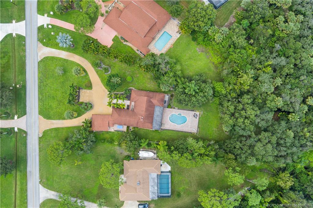 1733 SW Crane Creek Avenue