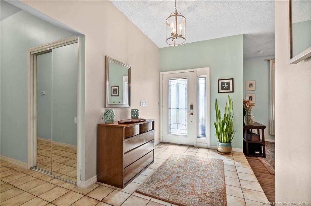 1733 SW Crane Creek Avenue