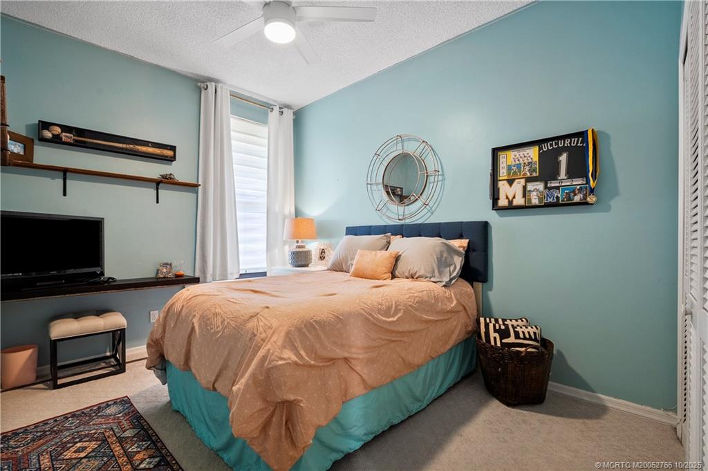 1733 SW Crane Creek Avenue