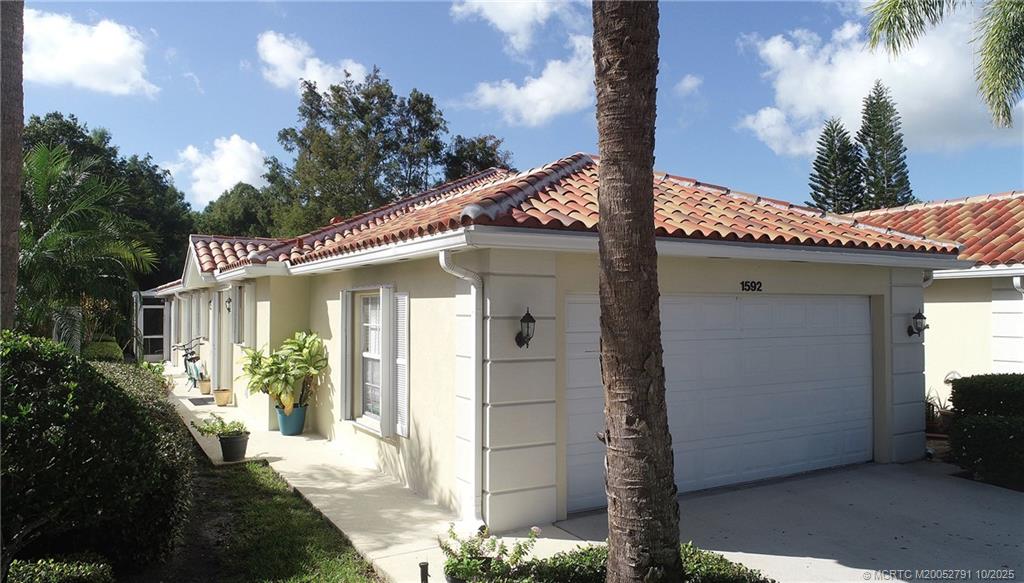 1592 SW Pineland Way