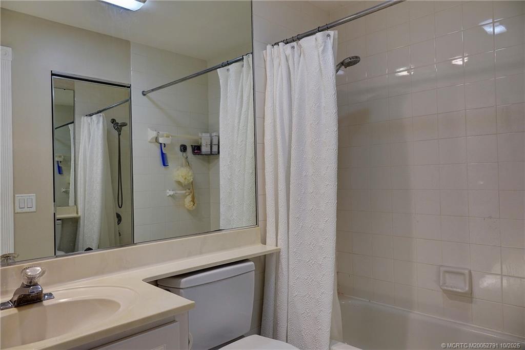 1592 SW Pineland Way