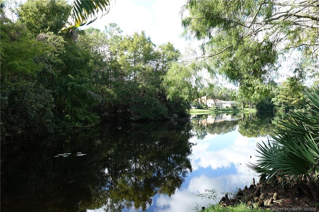 1592 SW Pineland Way